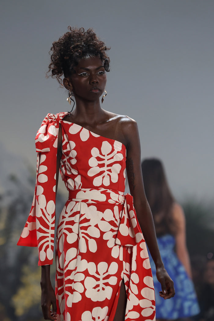 One-shoulder red maxi dress  in Mitjili Napurrula’s Watiya Tjuta fabric OSSOM x Ikuntji Artists AAFW '23