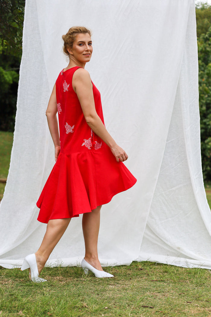 Glory by Tiwi Design x Ossom Jarrakalani (Turtle) Vi dress Dress in Linen