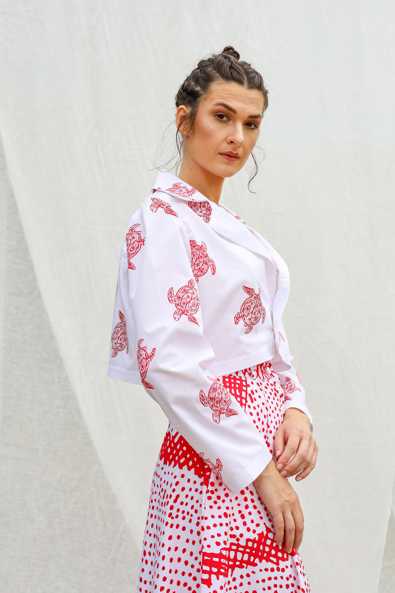 GLORY by Tiwi Design x Ossom Jarrakalani Crop Shirt in Lightweight Cotton